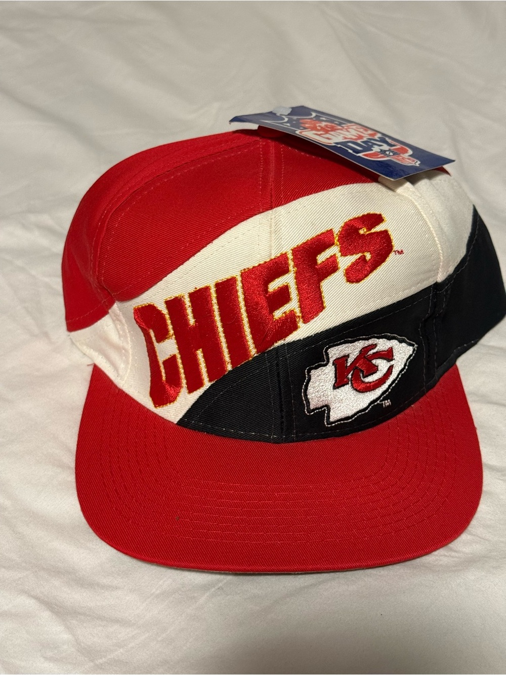 Kansas City Chiefs Game Day LOGO 7 Red Black Panel Snapback Hat Vintage NFL
